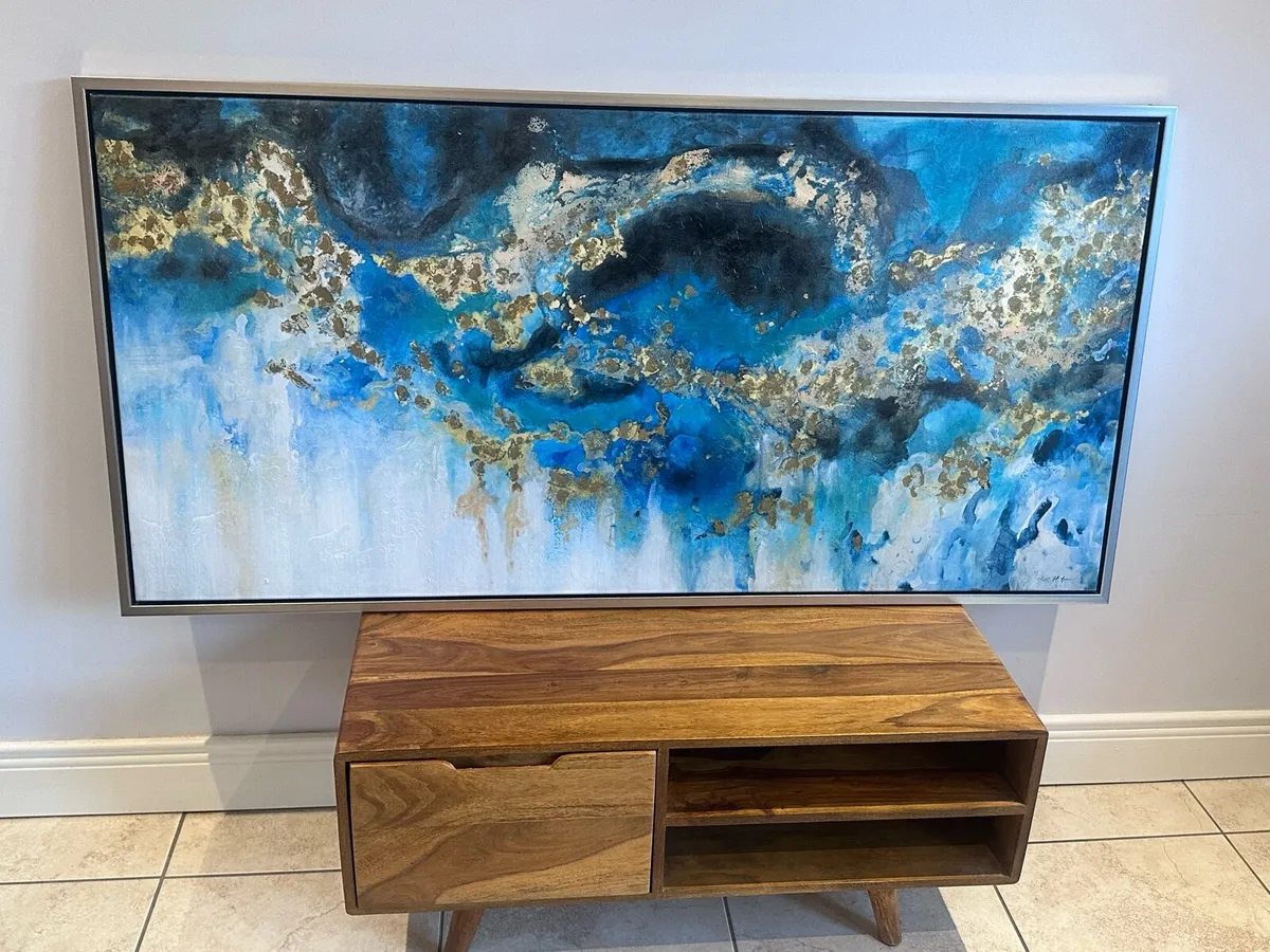 Wall art - Image 1