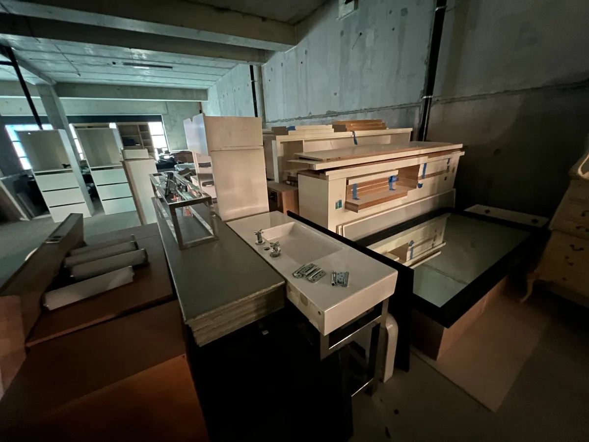 Bathroom Furniture - Image 3