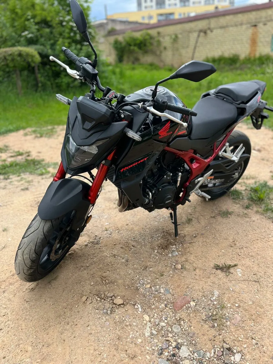 Honda hornet - Image 3