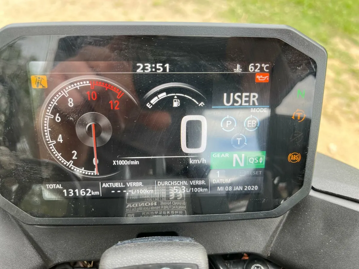 Honda hornet - Image 4