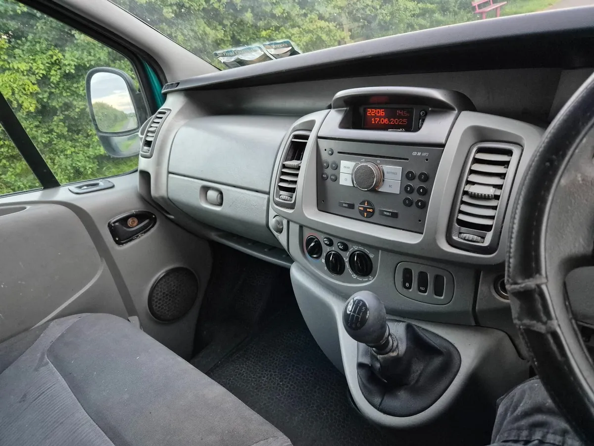 Vauxhall Vivaro 2006 - Image 4