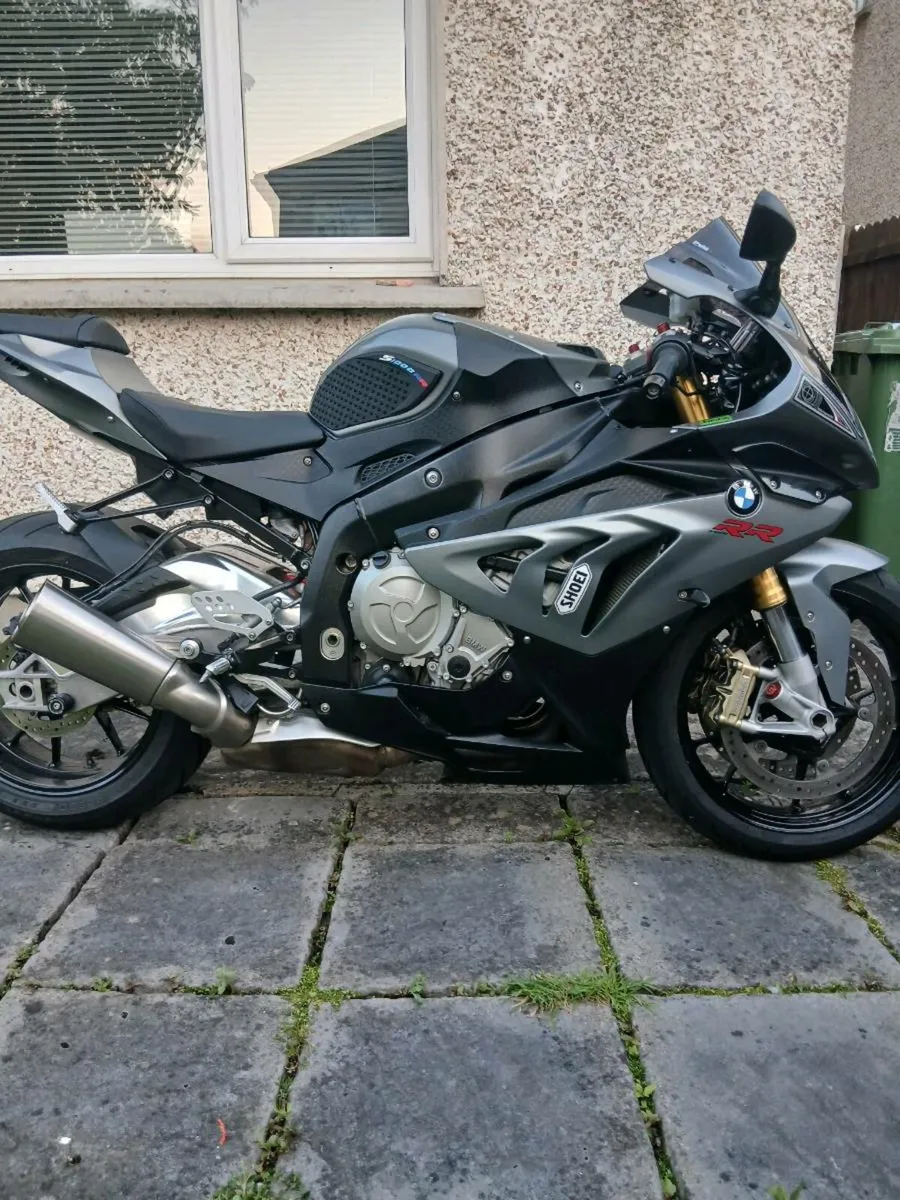 Motorcycle - Image 4