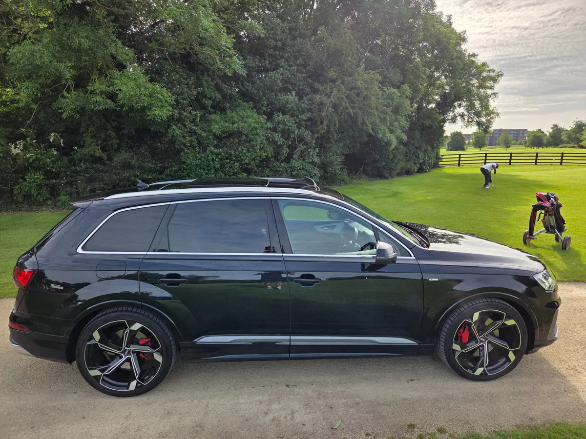 Audi Q7 2020 - Image 2