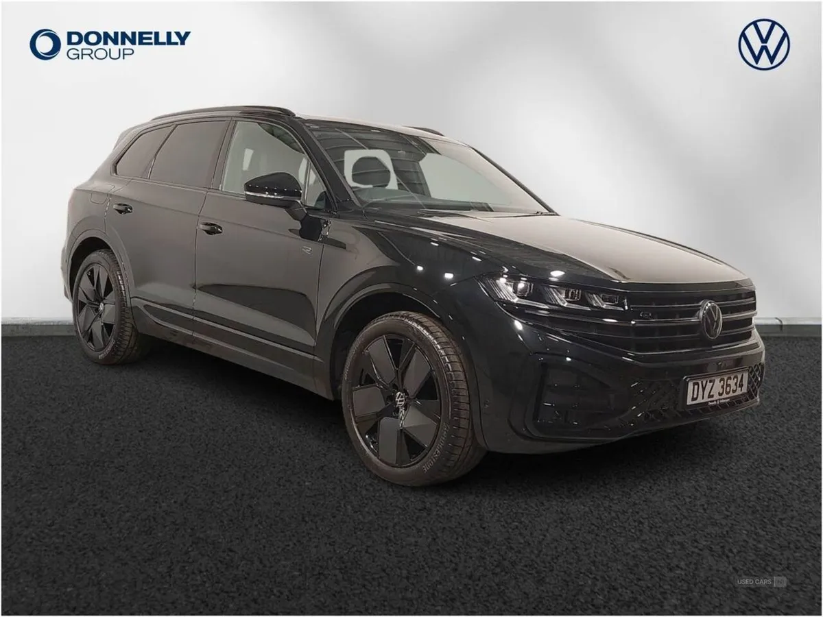 Volkswagen Touareg 3.0 V6 TDI 4motion 286 Black E - Image 1