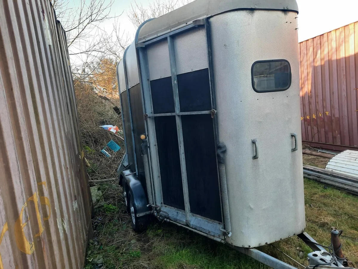Horse trailer very good condition - Image 1