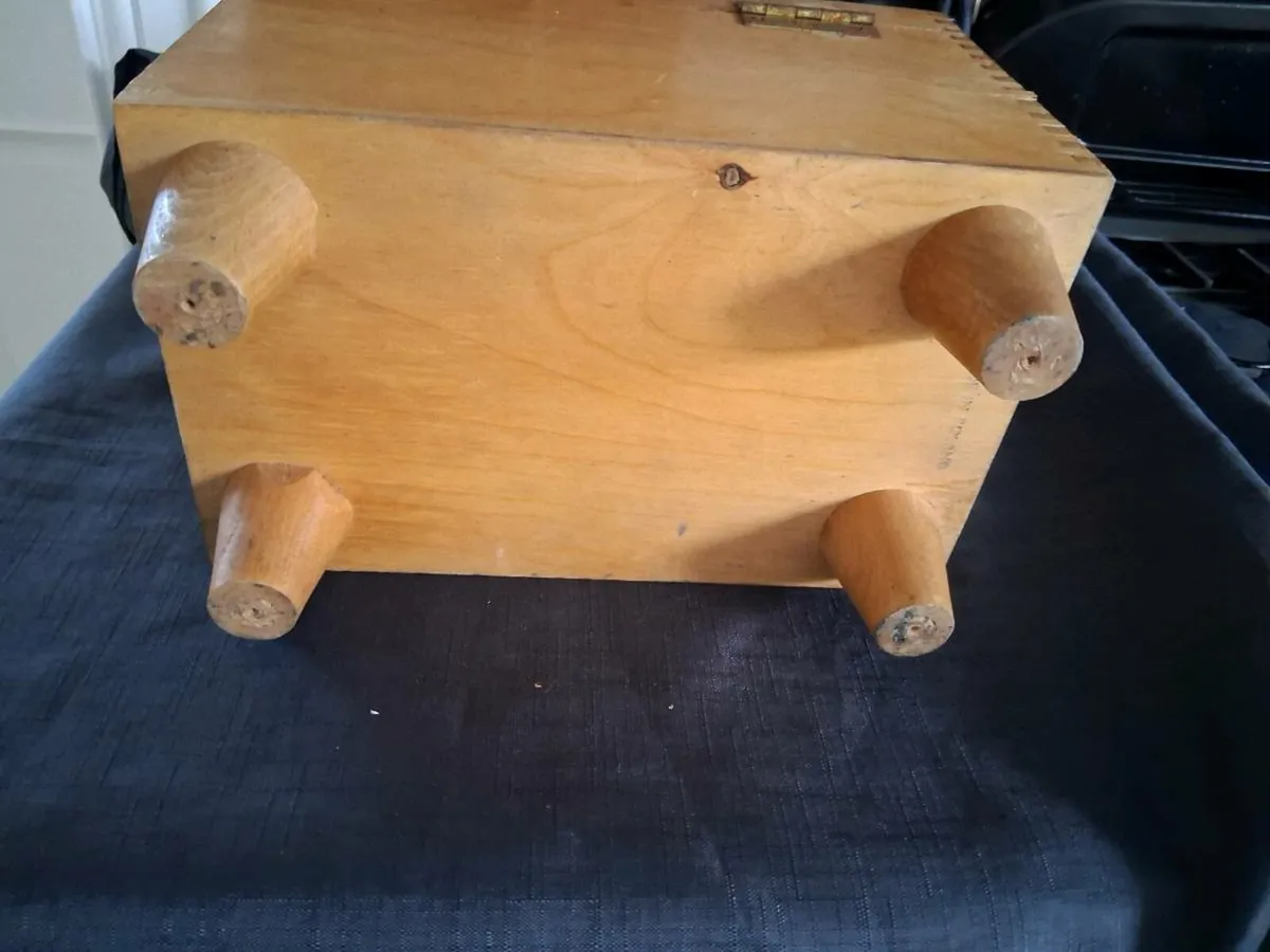 Vintage Shoe Shine Box - Image 4