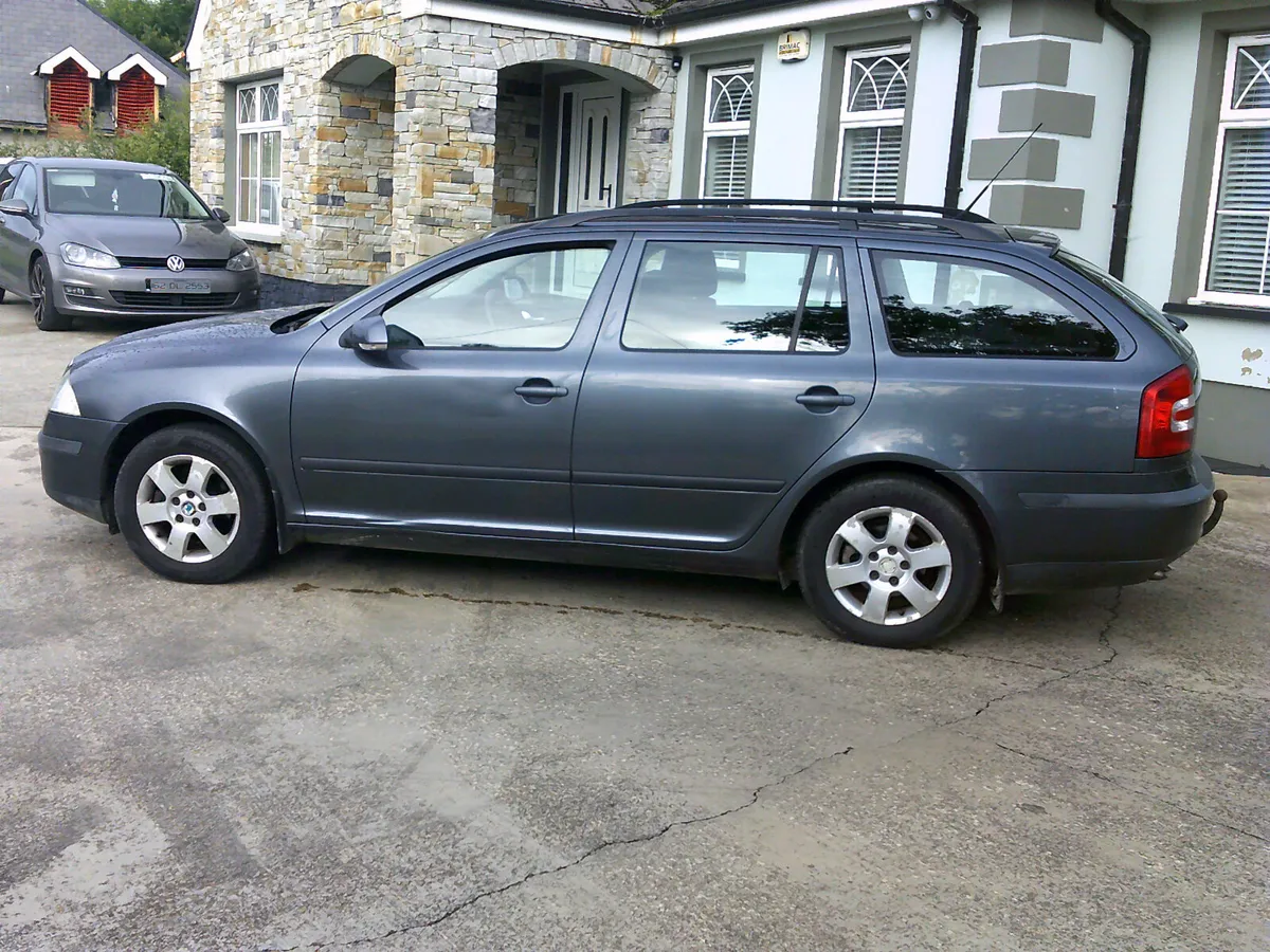 Skoda Octavia 2008--low tax - Image 3