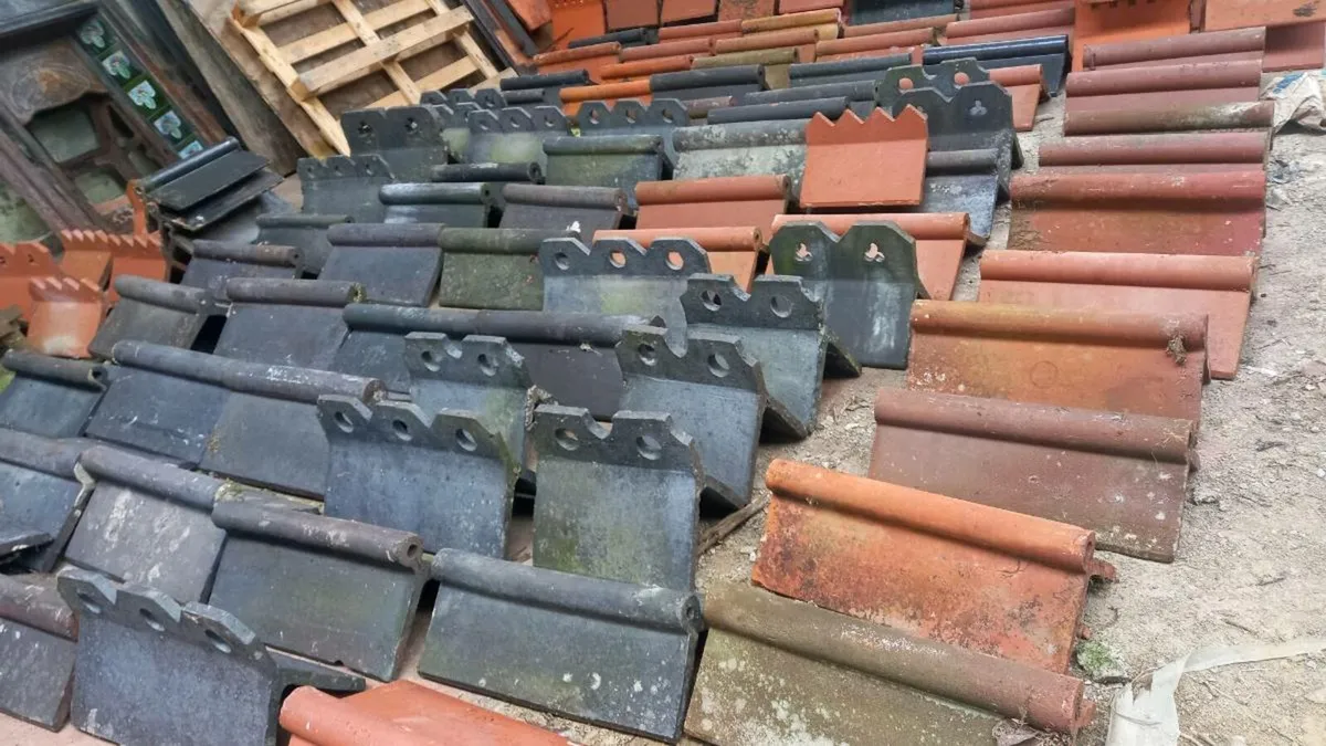 Ridge tiles - Image 3