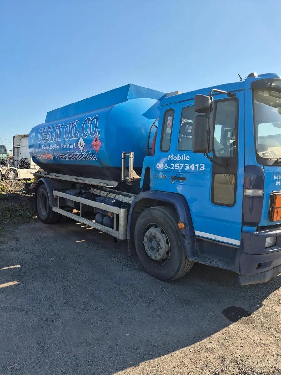 Volvo Tanker For Sale - Image 3