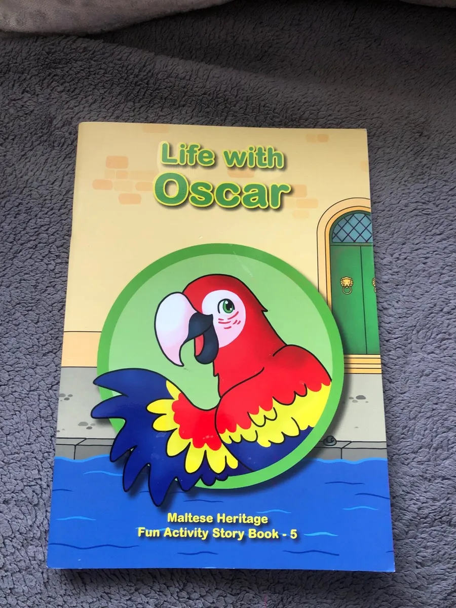 Child’s new book €3 - Image 1