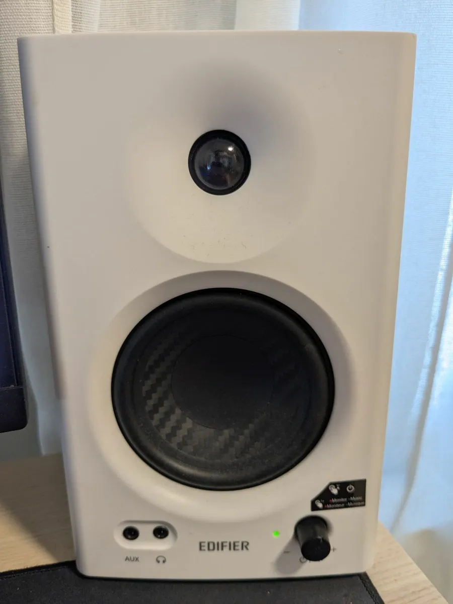 Edifier MR4 Studio Monitors – €90 - Image 1