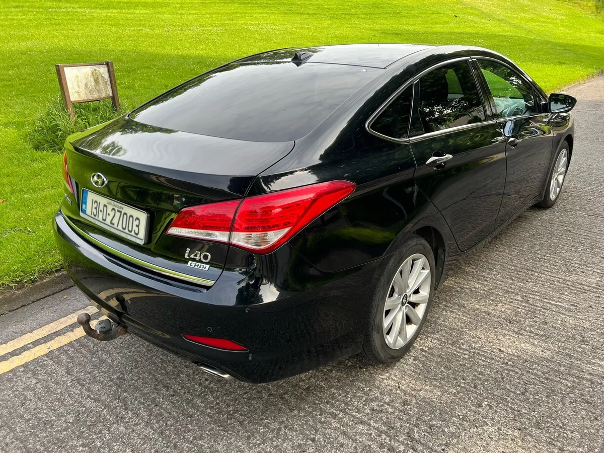 2013 Hyundai i40 Automatic 1 owner - Image 2
