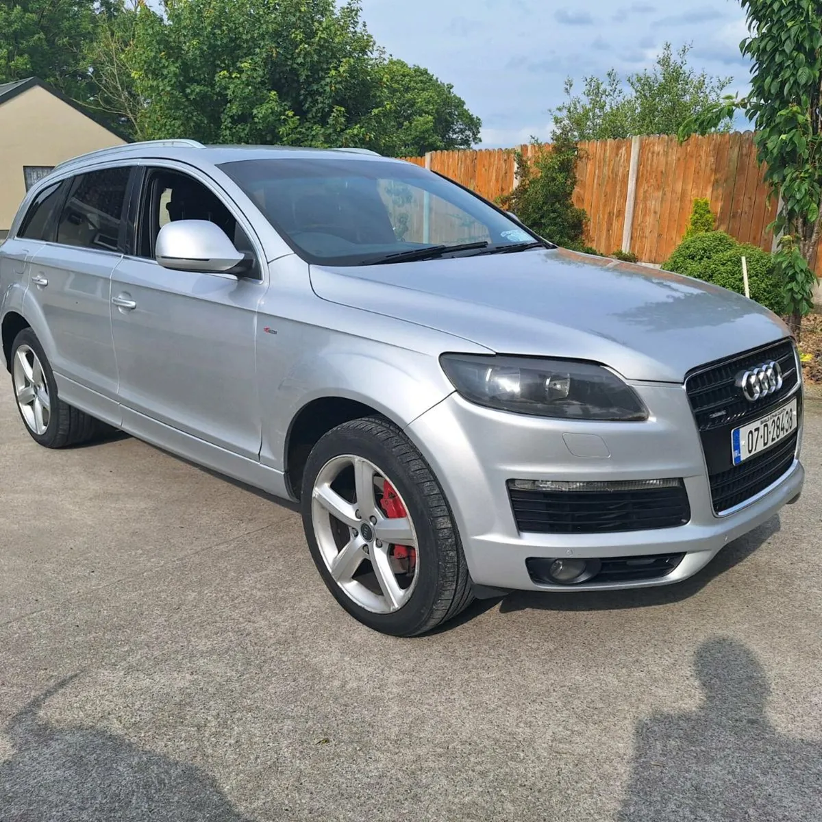 Audi Q7 - Image 1
