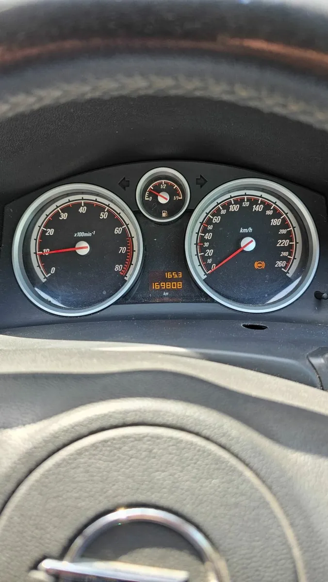 Opel Astra 2007 - Image 2