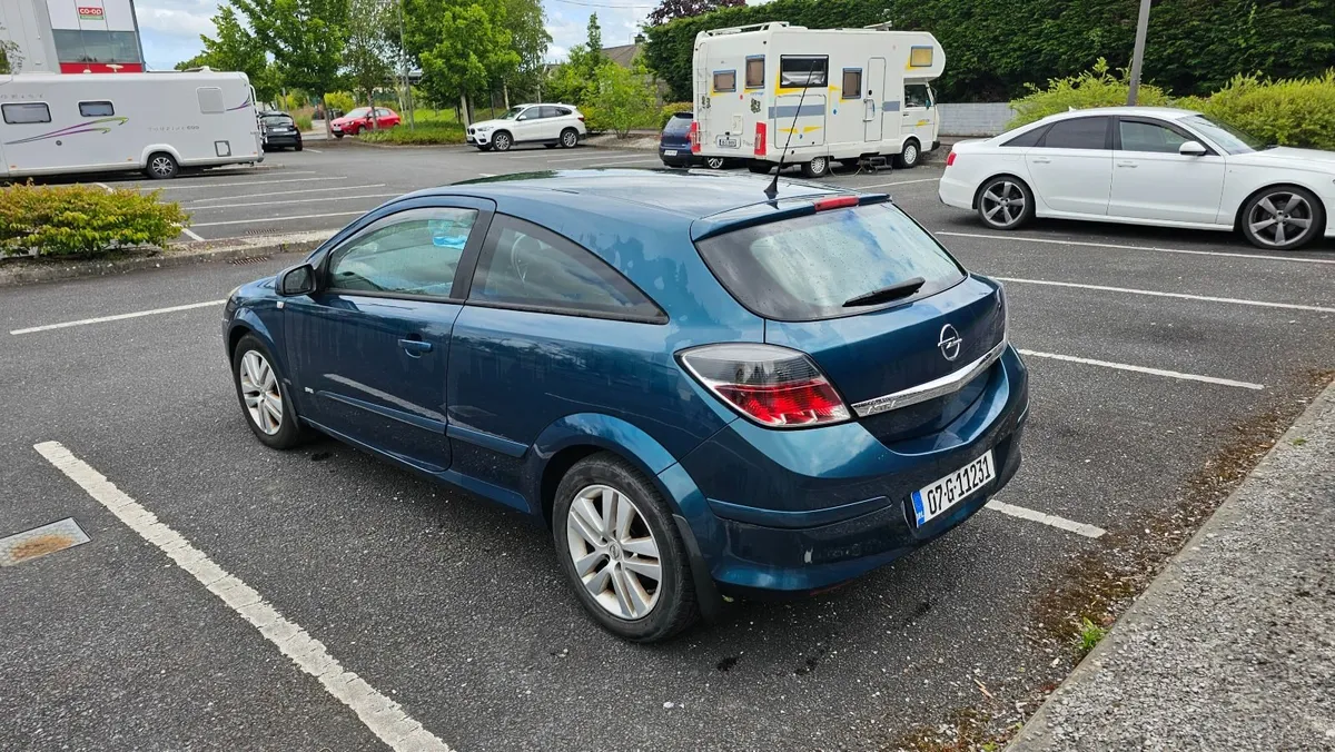 Opel Astra 2007 - Image 4
