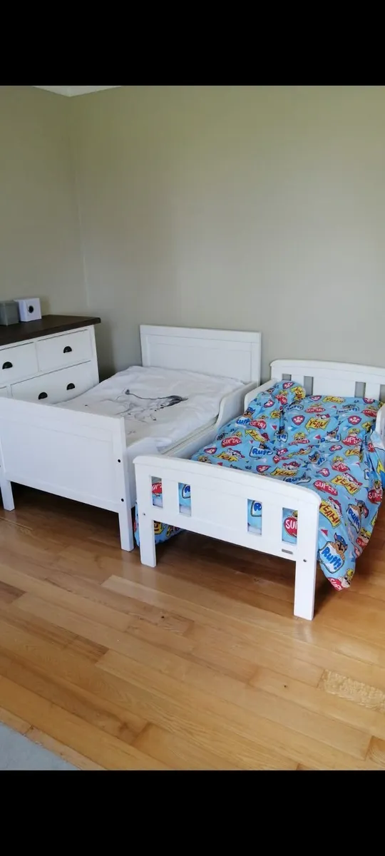 Children's beds