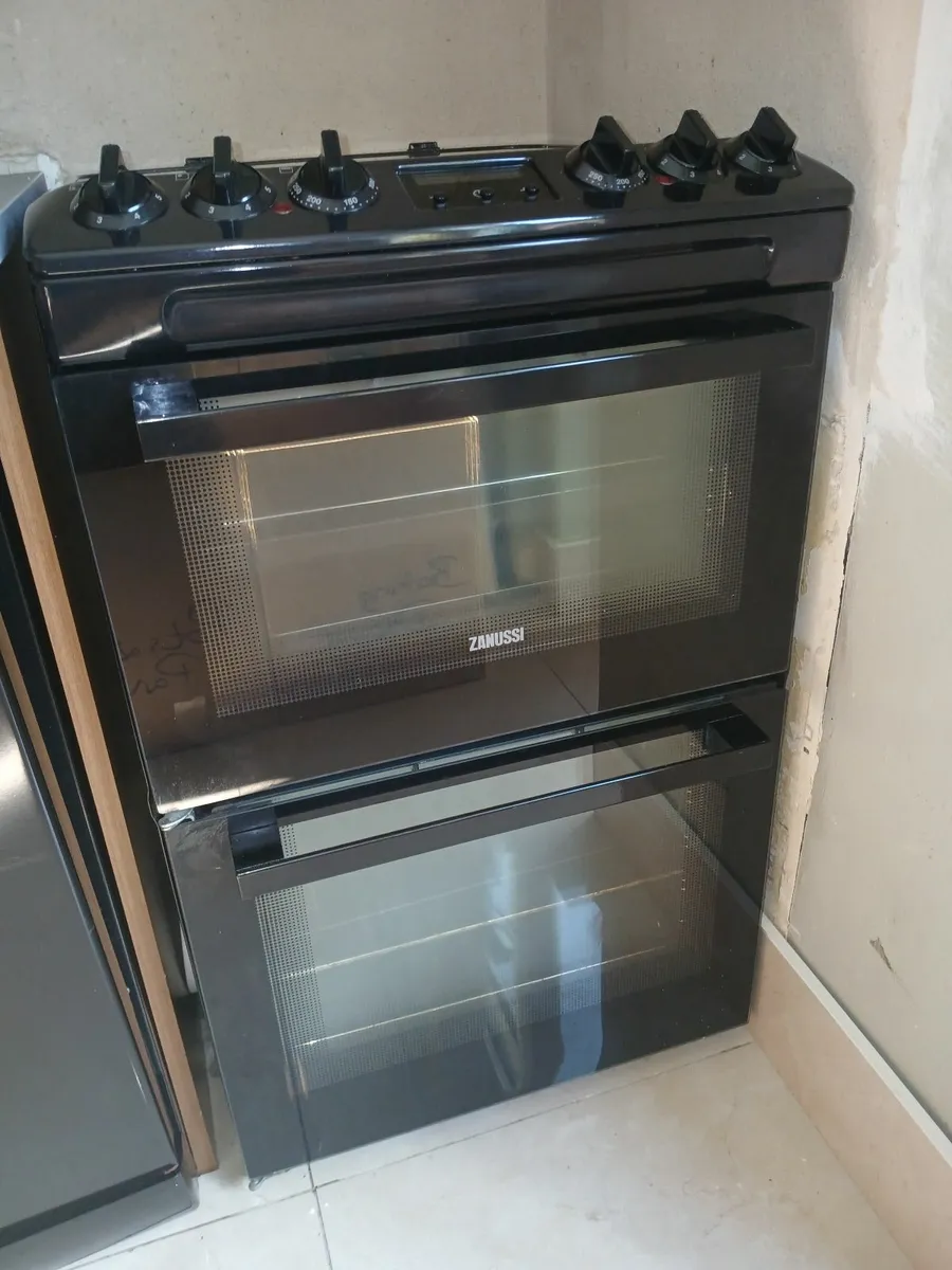 Zanussi electric cooker - Image 2