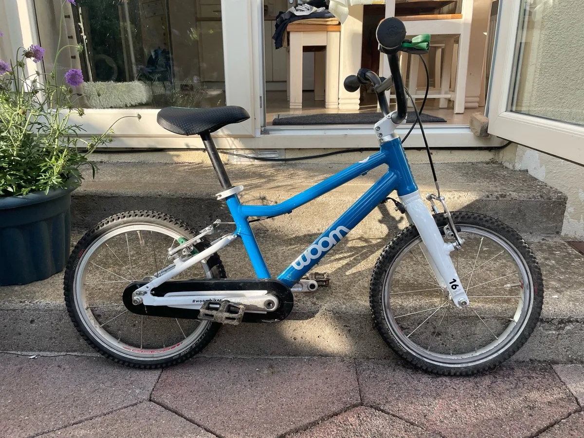 Woom bicycle Size 3 - Image 1