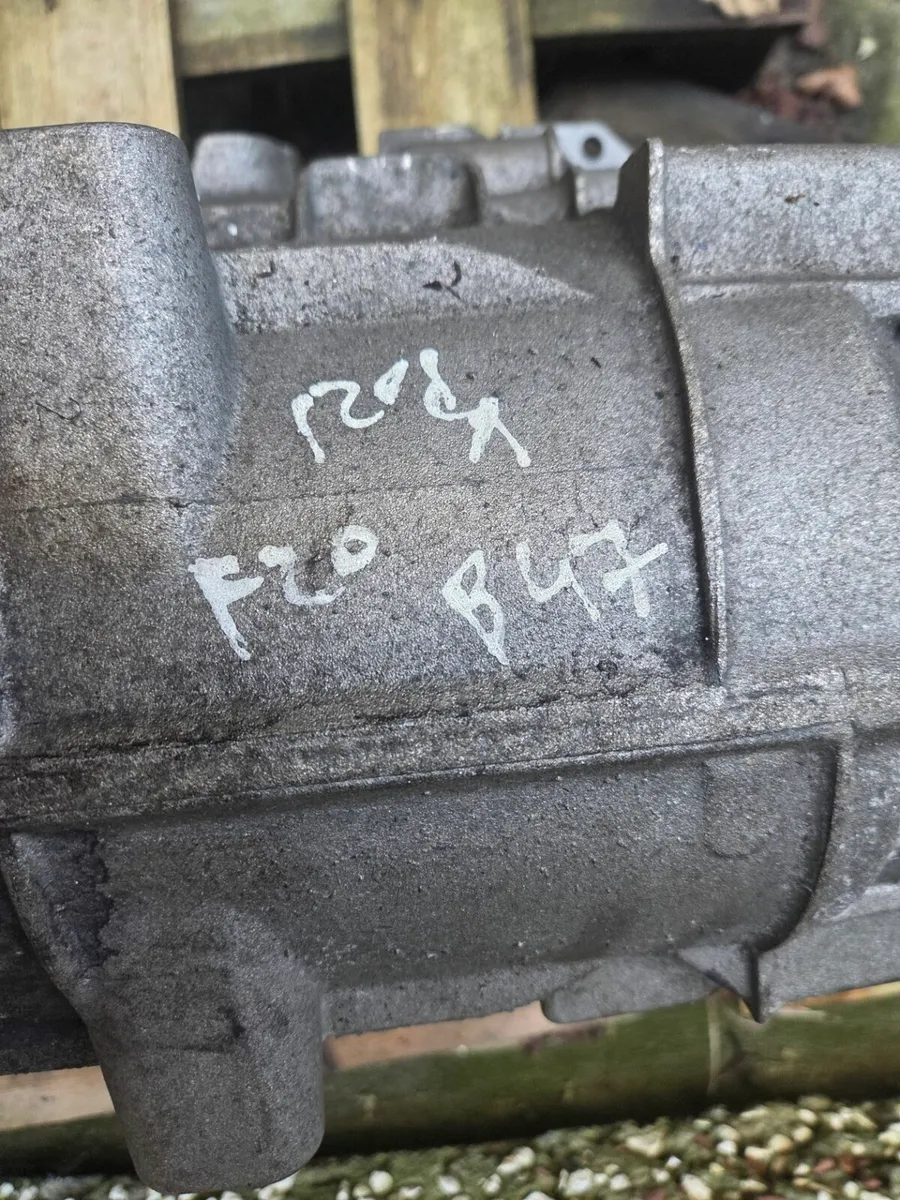 2016 BMW f32 420d - B47 8 speed auto RWD gearbox - Image 4