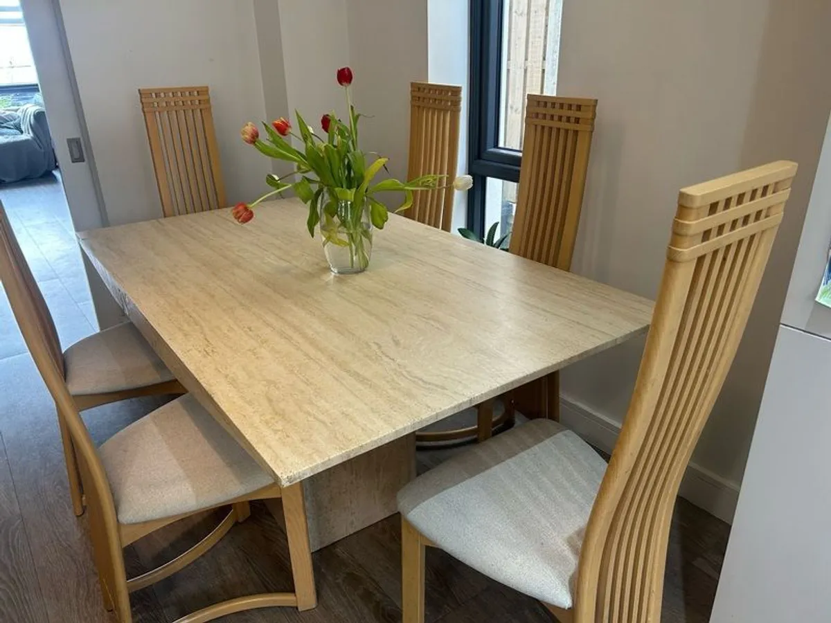 Marble kitchen table and chairs - Image 1