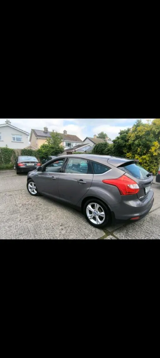 Ford Focus 2011 - Image 4