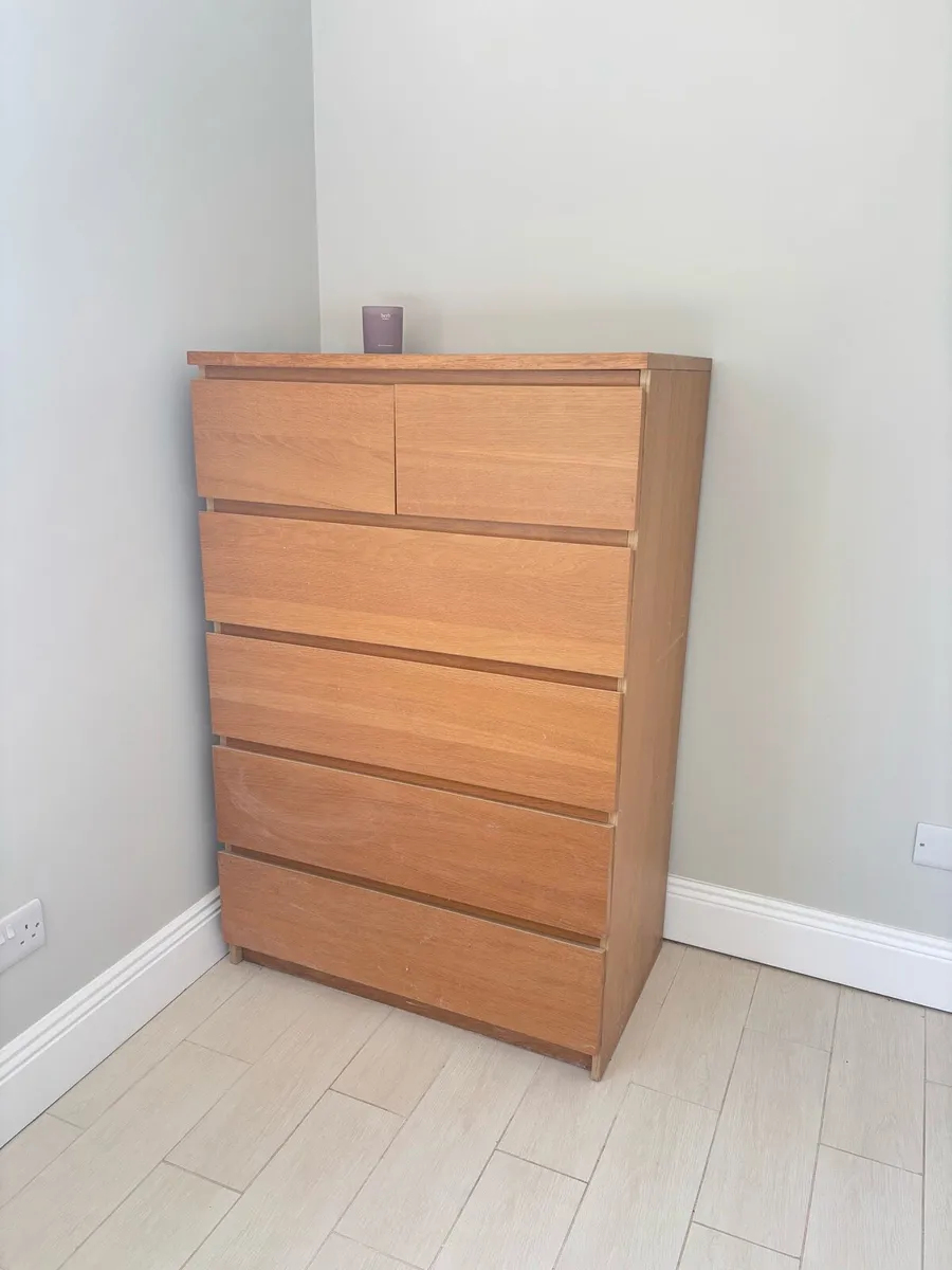 Chest of Drawers