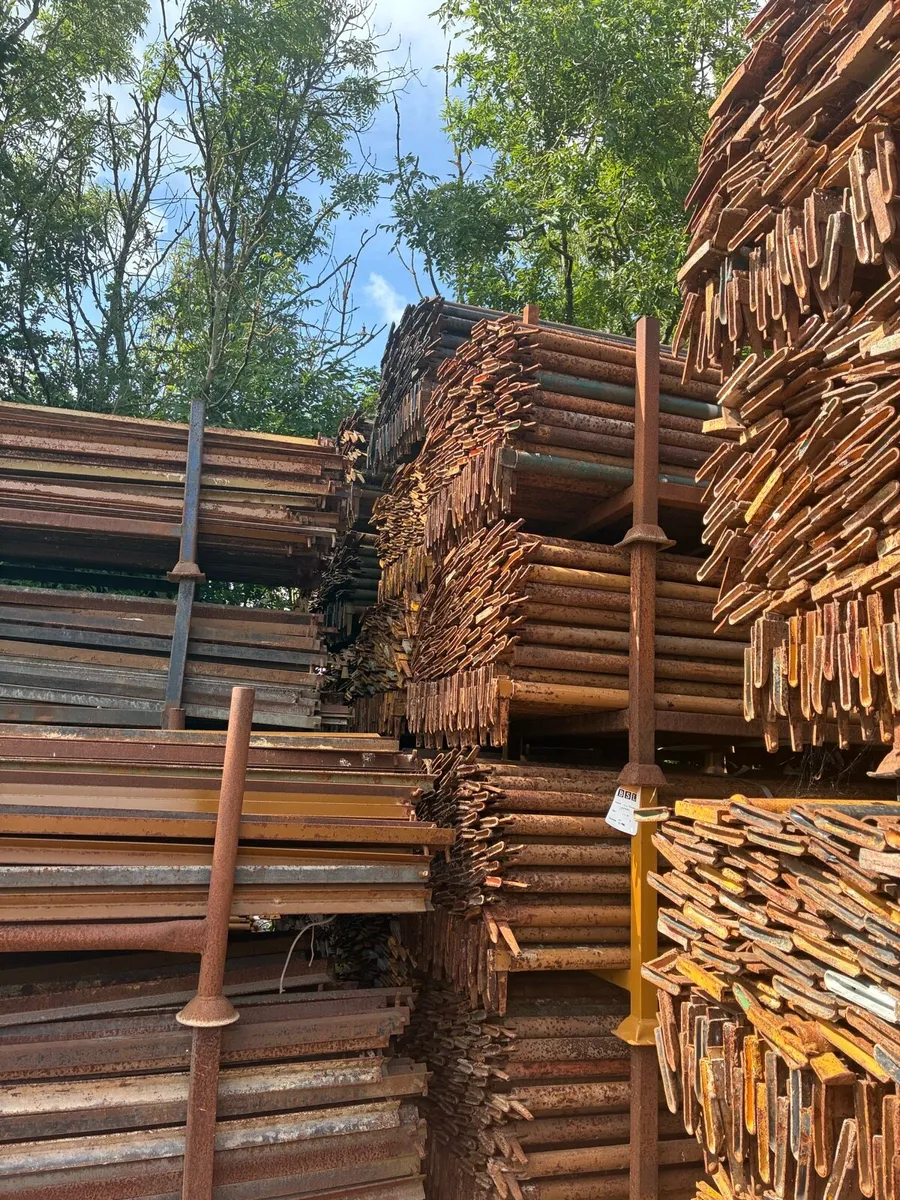 6ft ledgers - Image 1