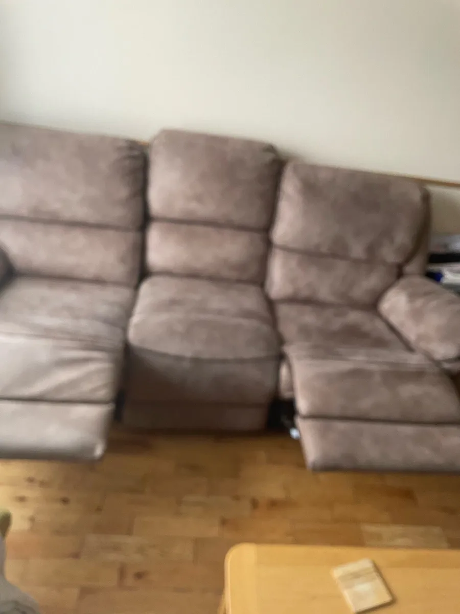 3 seater couch - Image 2