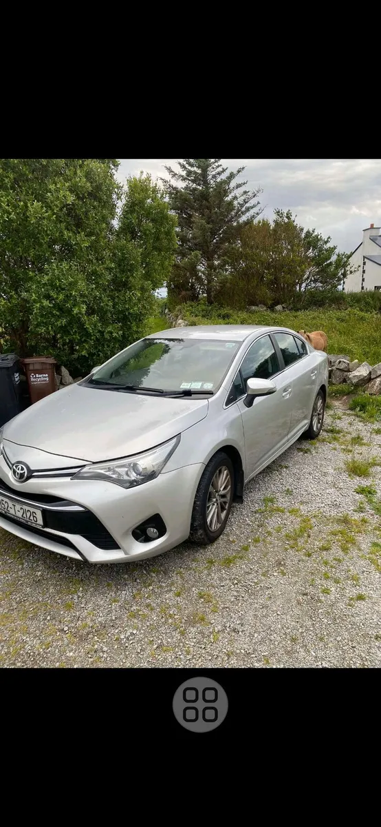 152 TOYOTA AVENSIS 2.0 - Image 2