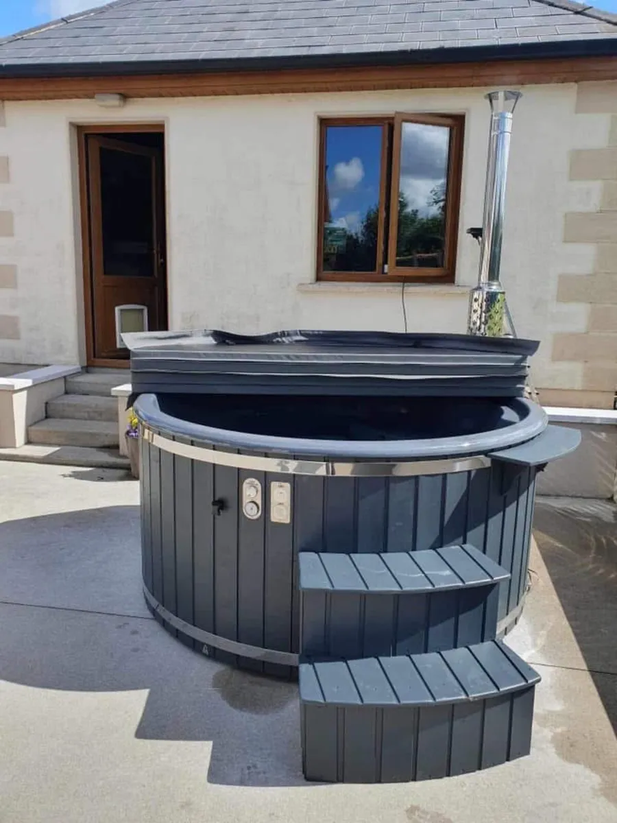 Saunas and hot tubs - Image 3