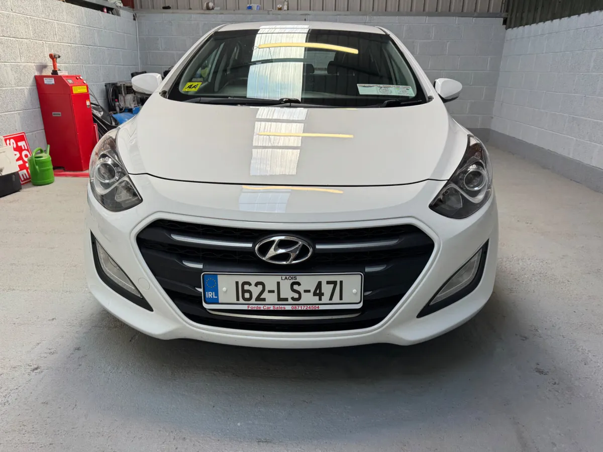 162 HYUNDAI i30         1 OWNER - Image 3