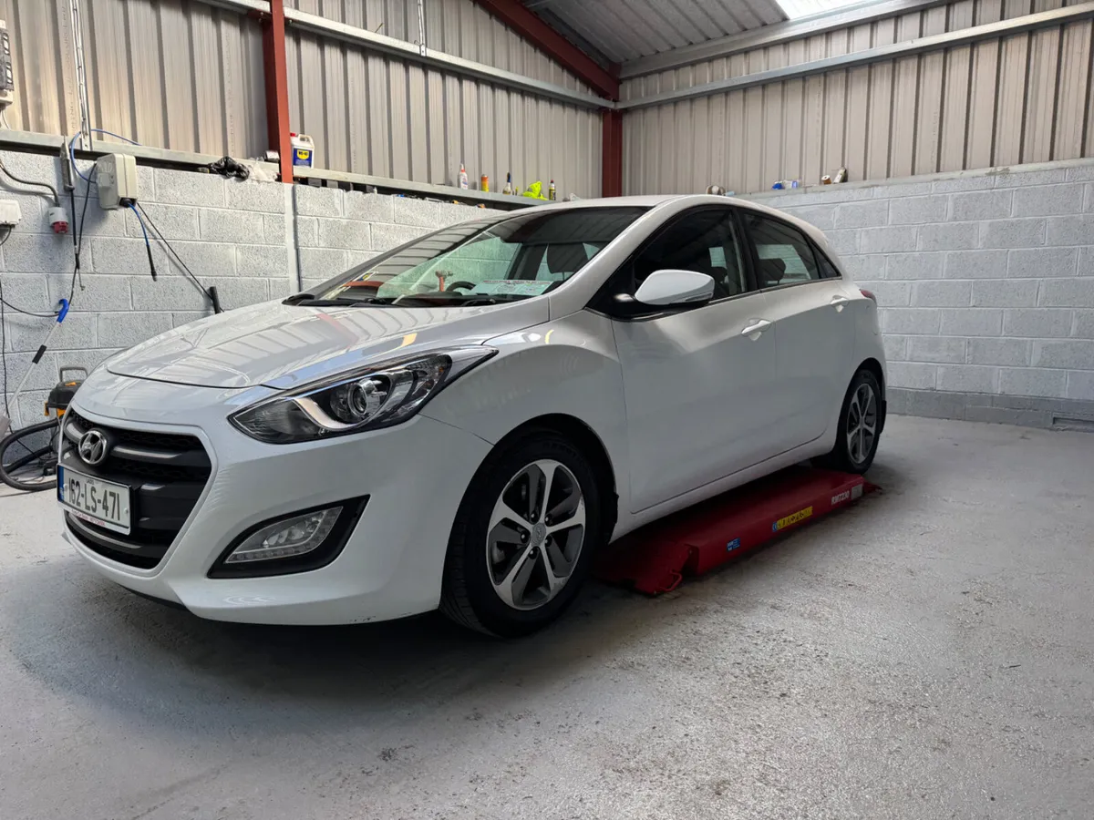 162 HYUNDAI i30         1 OWNER - Image 4