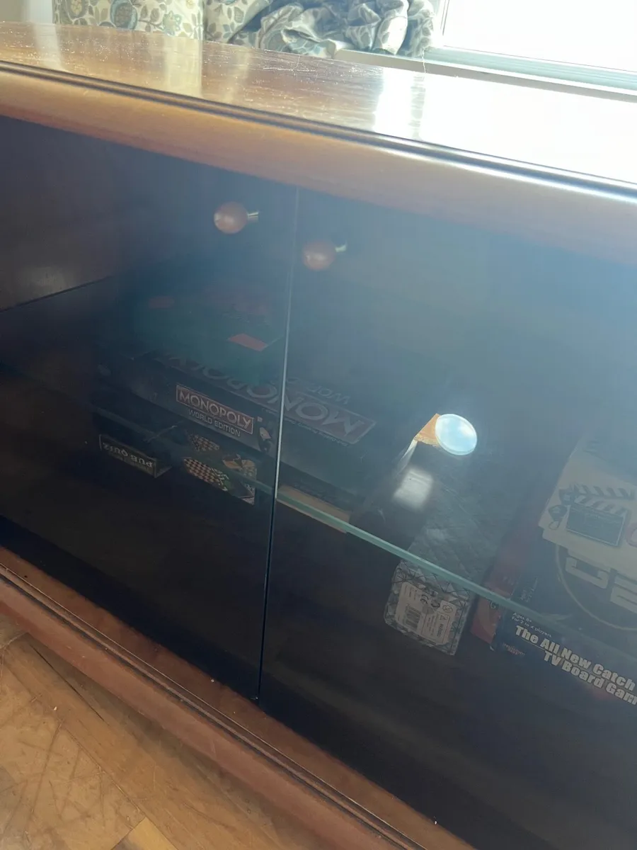 Sideboard  TV board wooden massiv glass for free - Image 3