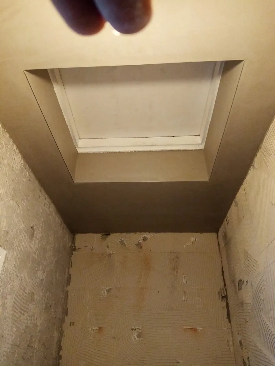 Plasterer - Image 2