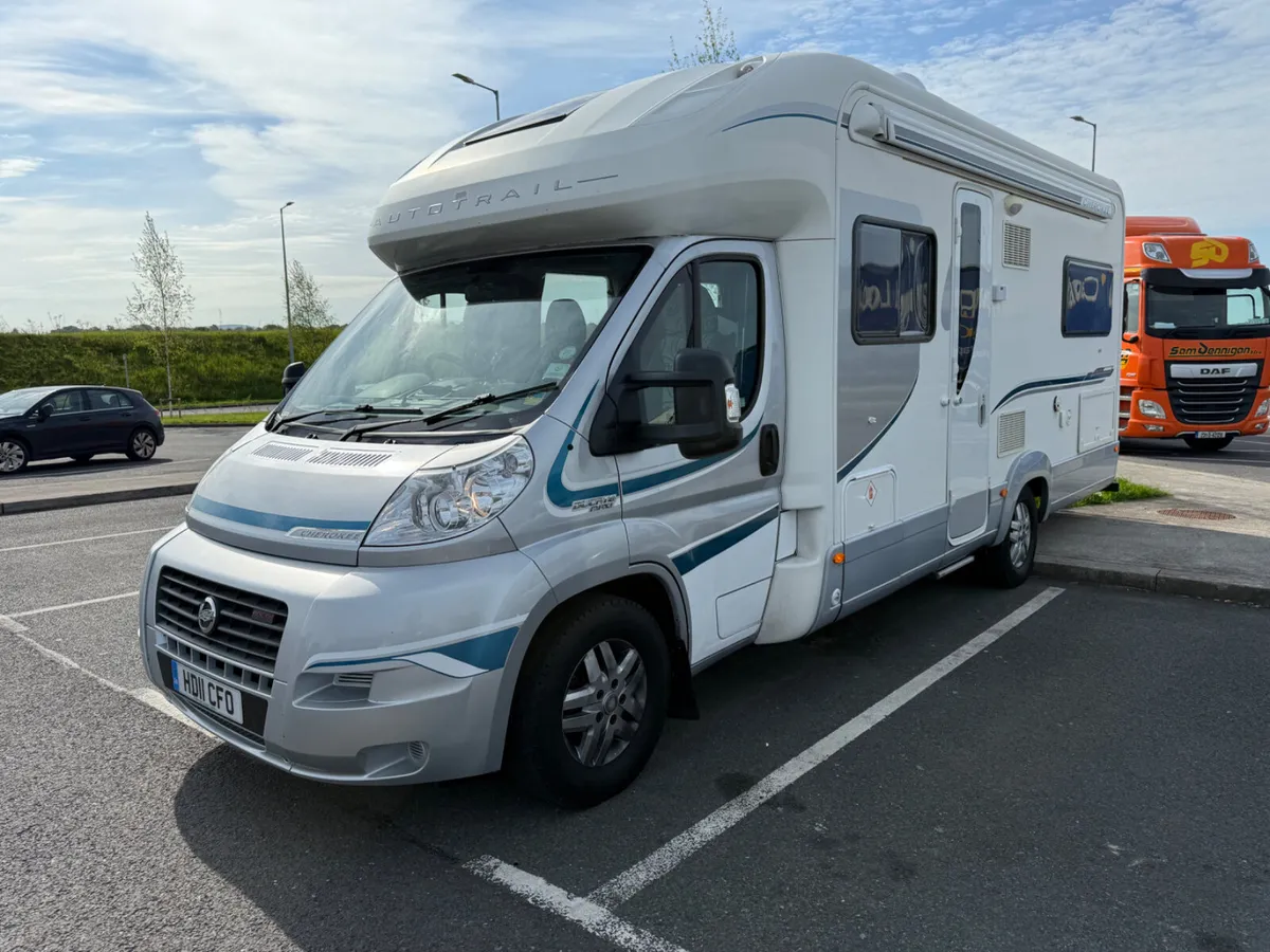 AutoTrail motorhome - Image 3