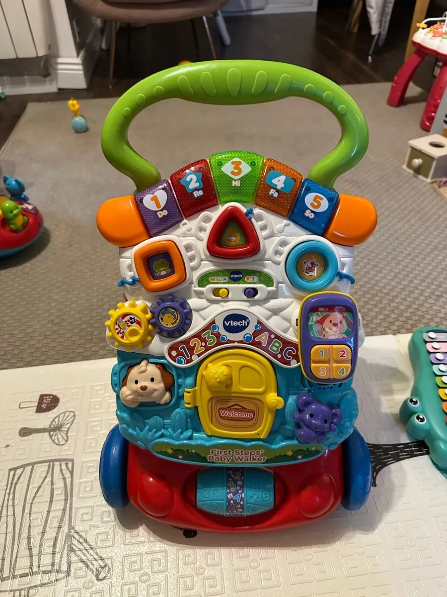Baby walker