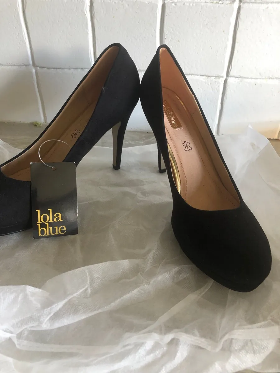 Ladies shoes - Image 1