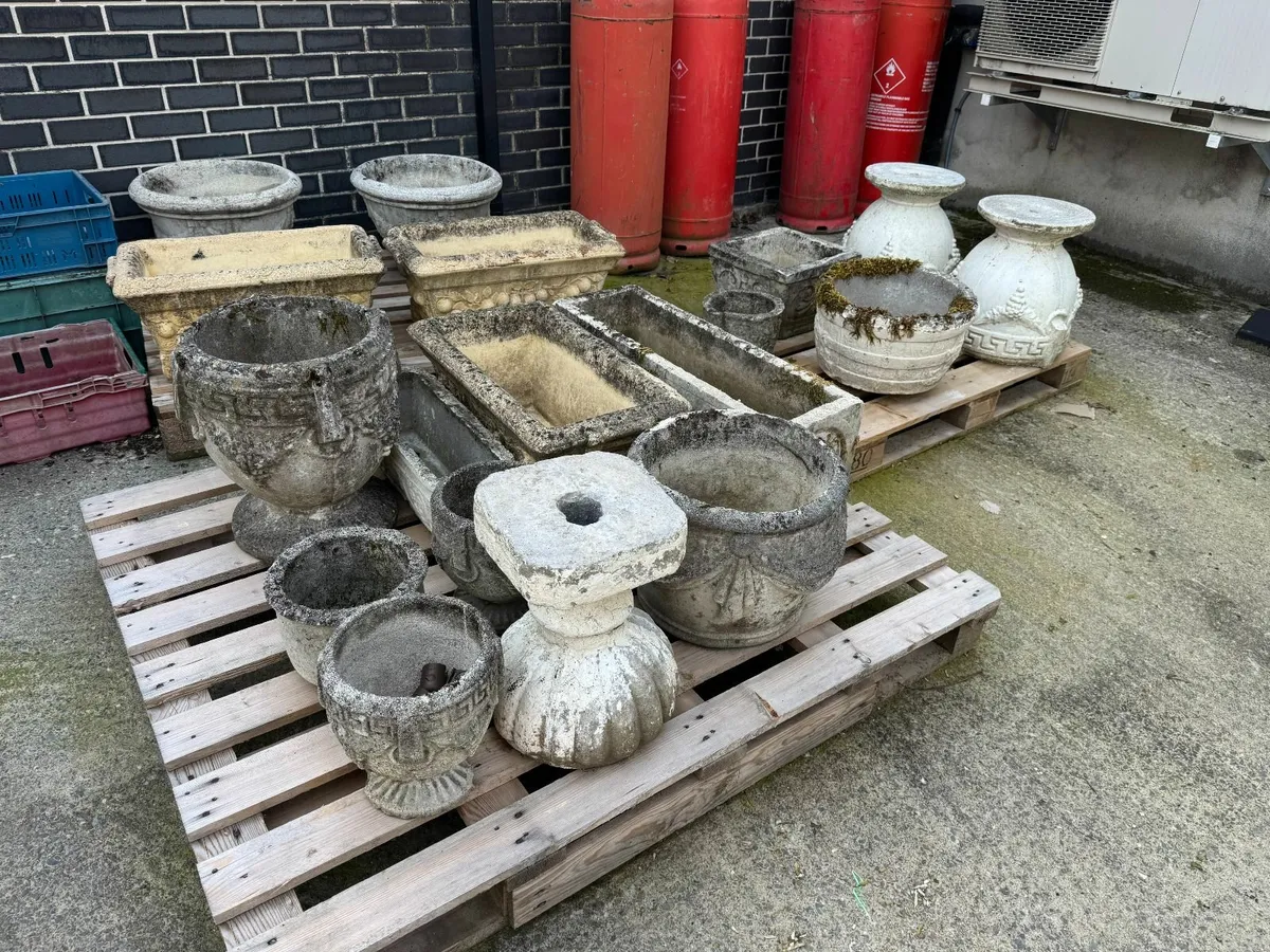 flower pots - Image 1