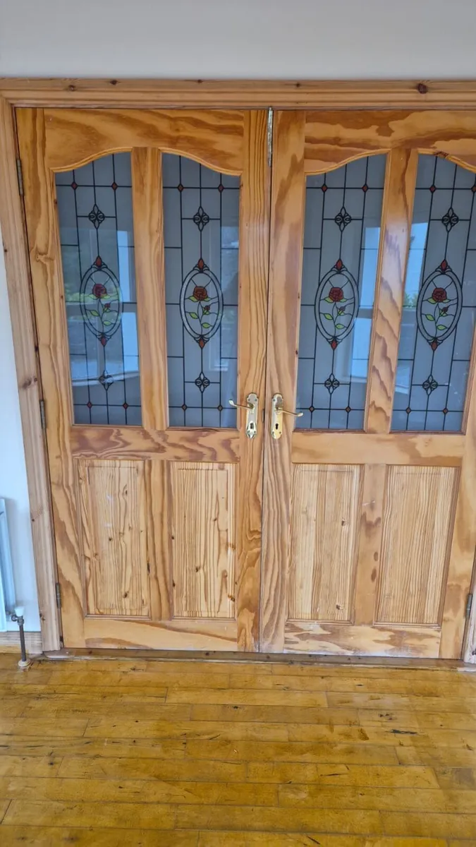 Pine Doors - Image 2