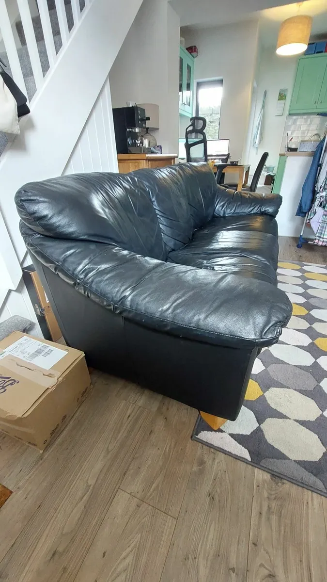 Black leather 3-seater sofa - Image 3