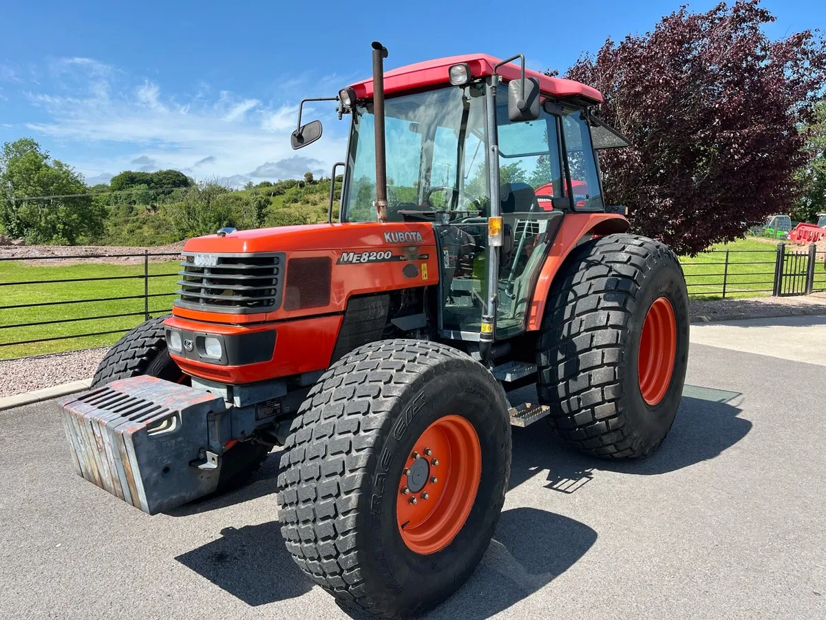 2005 Kubota me8200 - Image 1