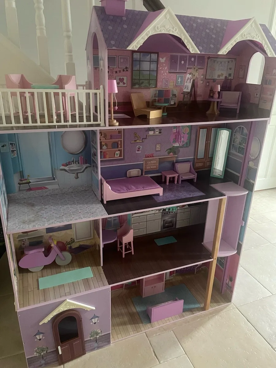 Dolls house - Image 3