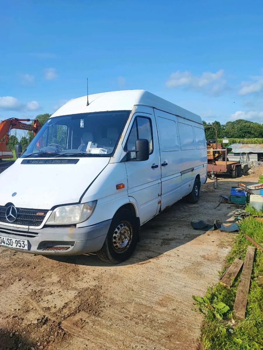 Mercedes Sprinter - Image 1