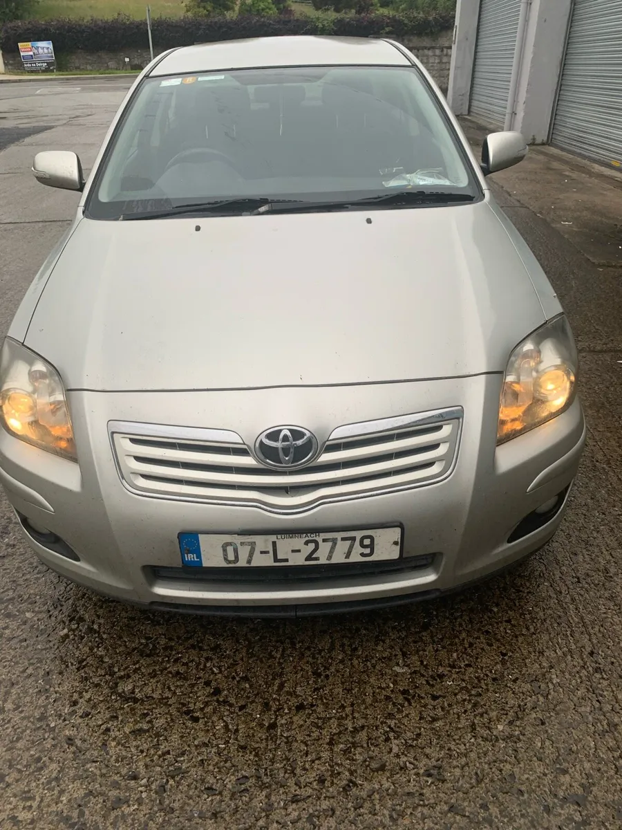Toyota Avensis 1.6 Saloon - Image 1