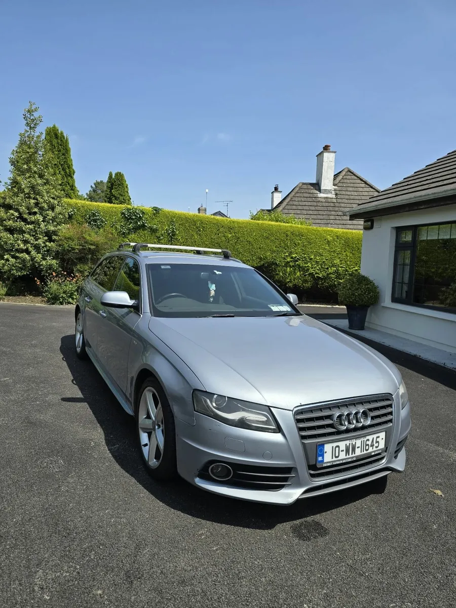 Audi A4 2010 - Image 4