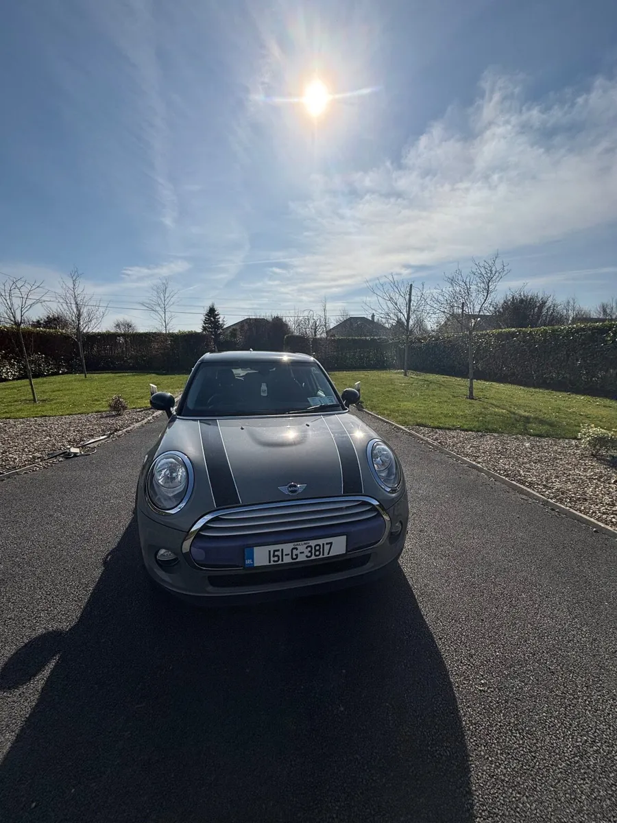 Mini Cooper D 5 door 2015 - Image 2