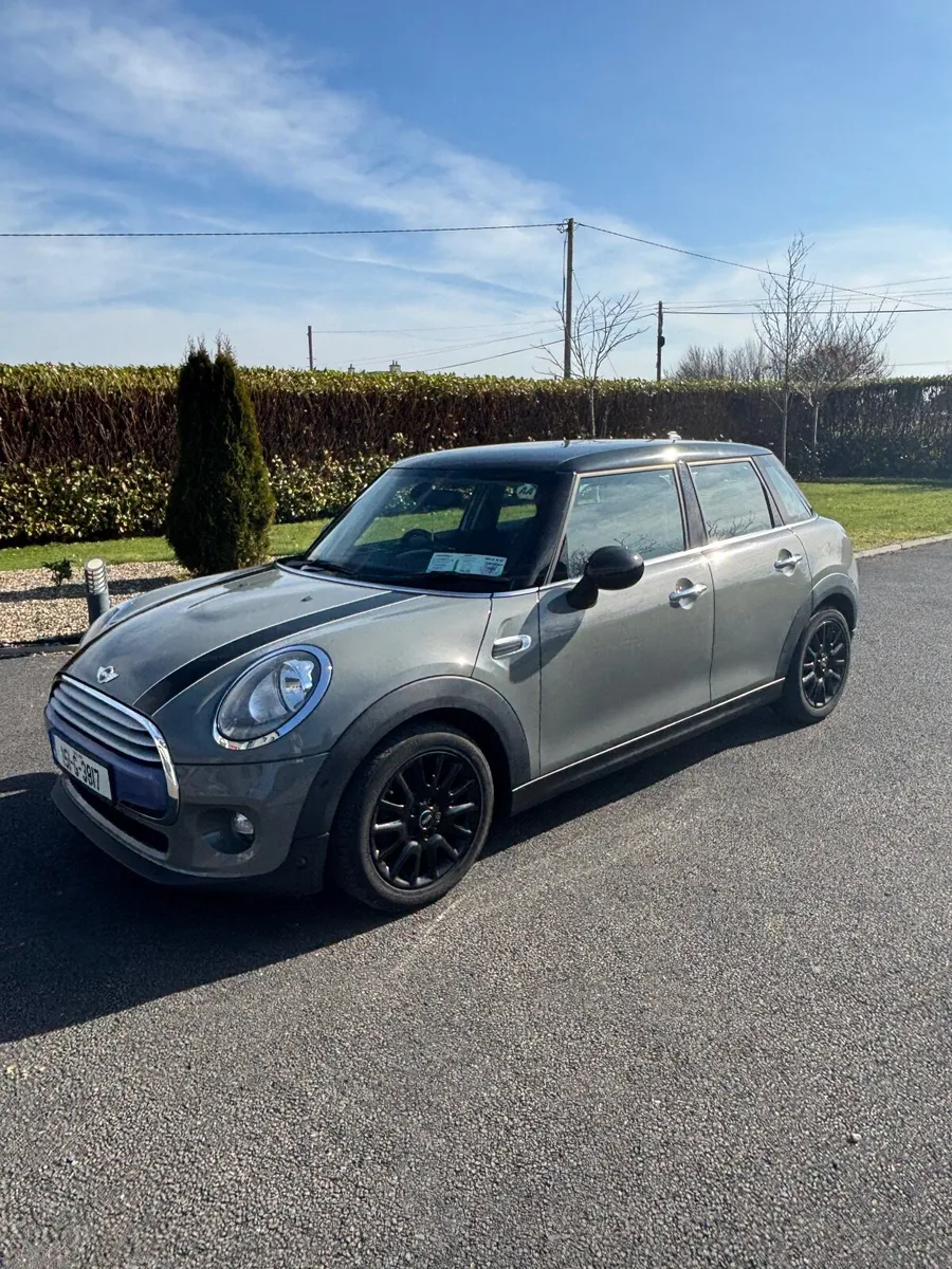 Mini Cooper D 5 door 2015 - Image 1