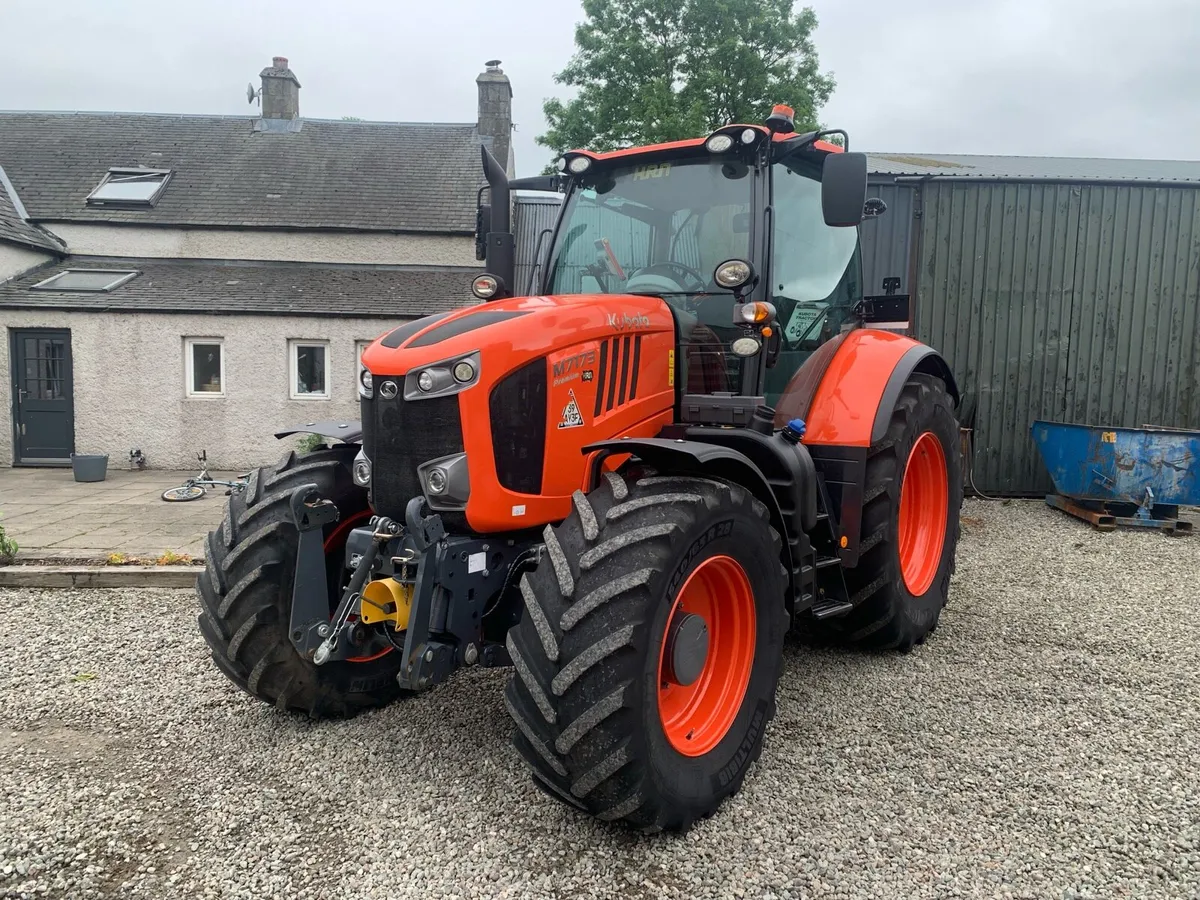 Kubota M7173 (2138 hours) (2020) - Image 1