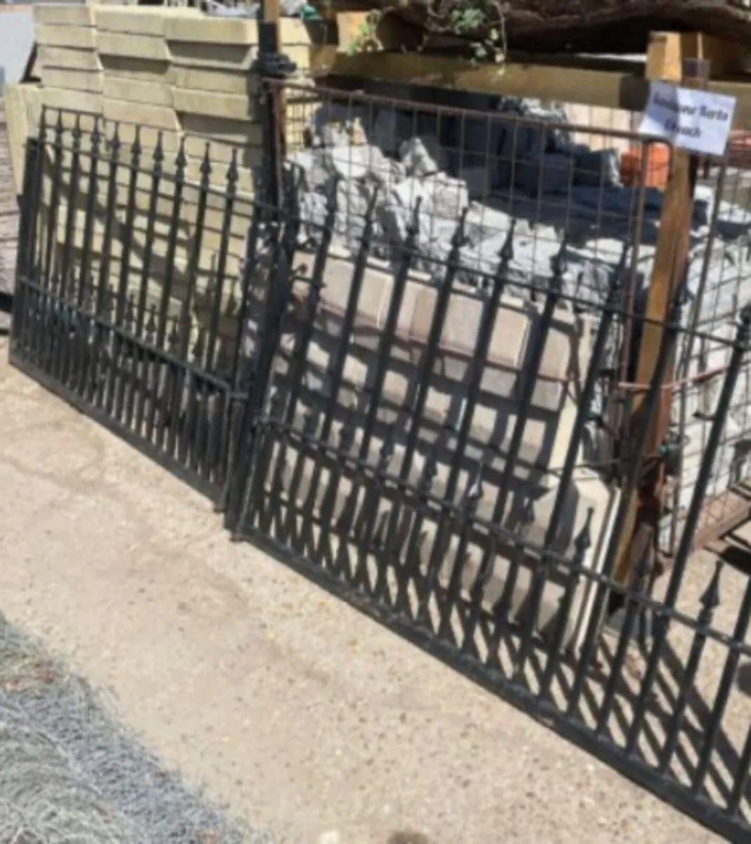 Gates - Image 4