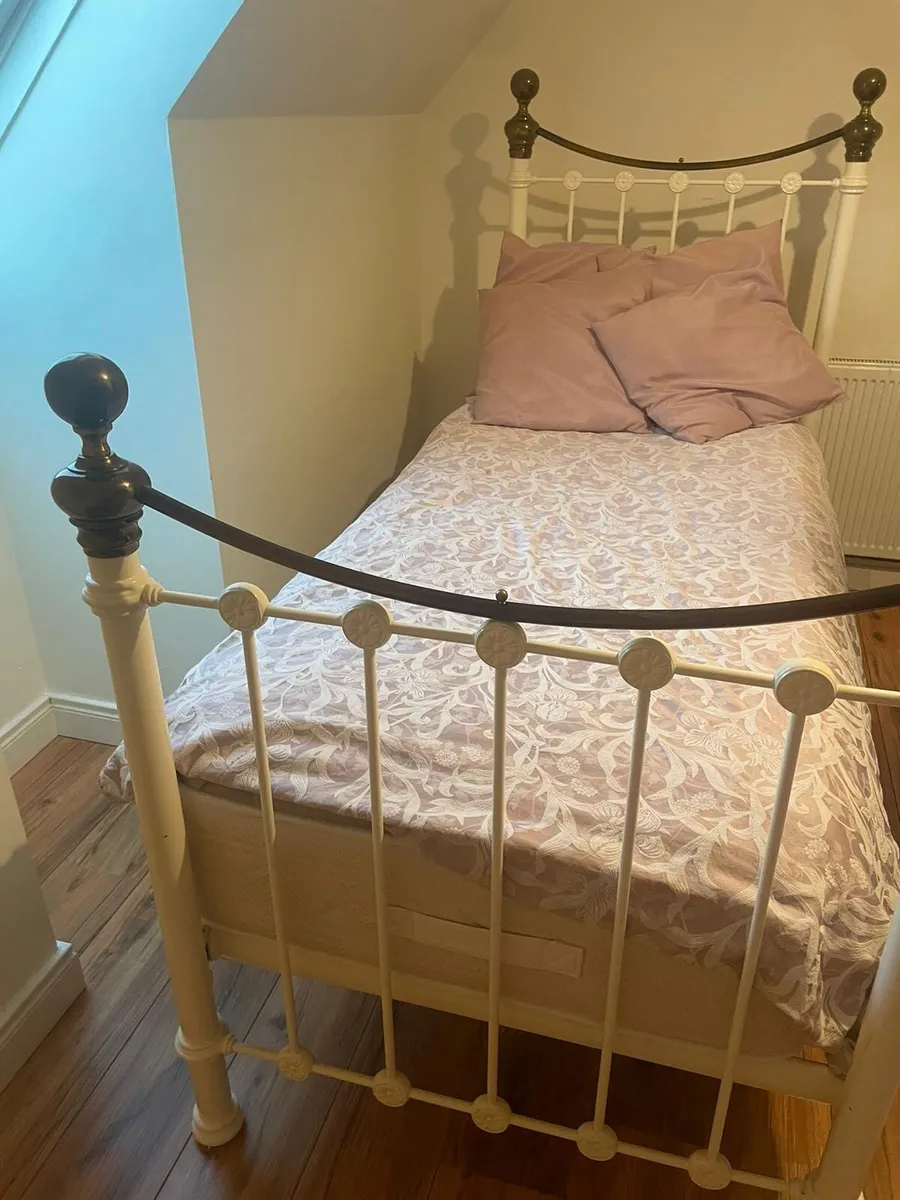 2 x 3ft single beds - Image 3